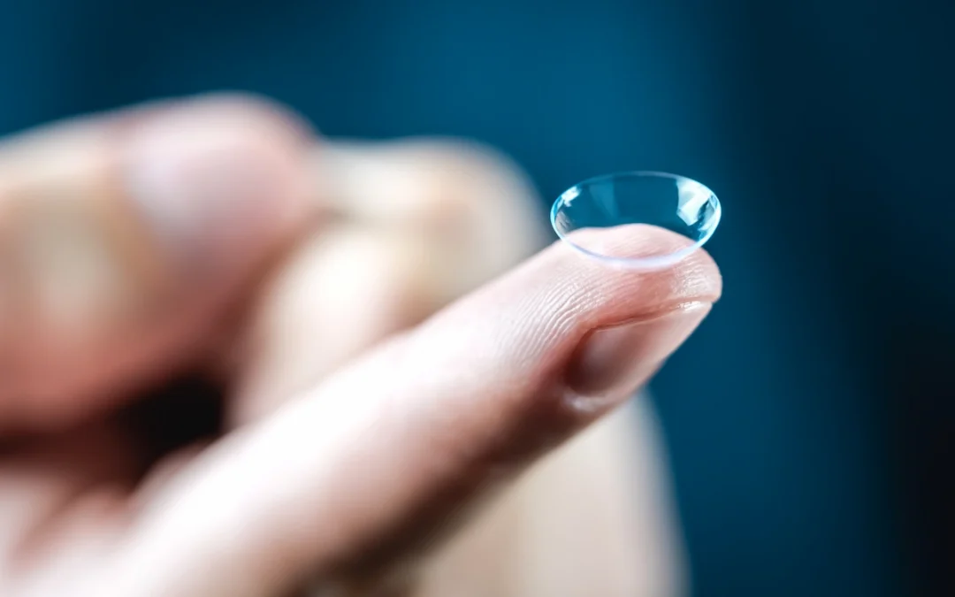 Dry Eye and Contact Lenses: Why Discomfort Happens and What Helps